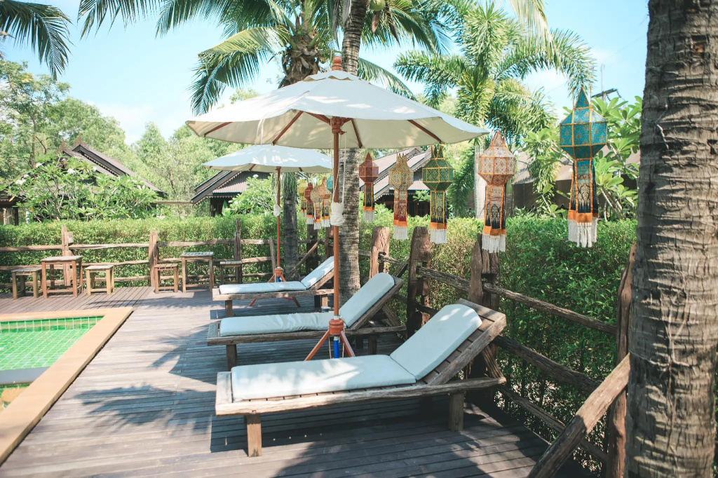 Baan Baitan Resort