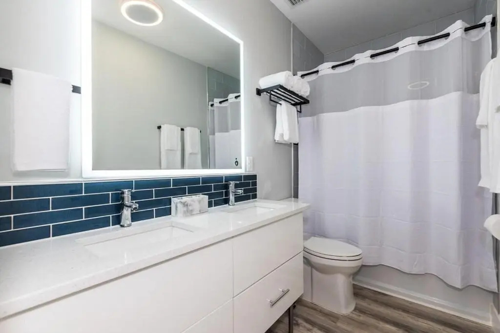 20 Hypolita - Luxury Downtown Apartment