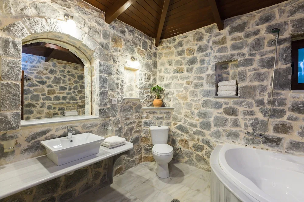 Villa Asigonia with Heated Pool & Whirlpool