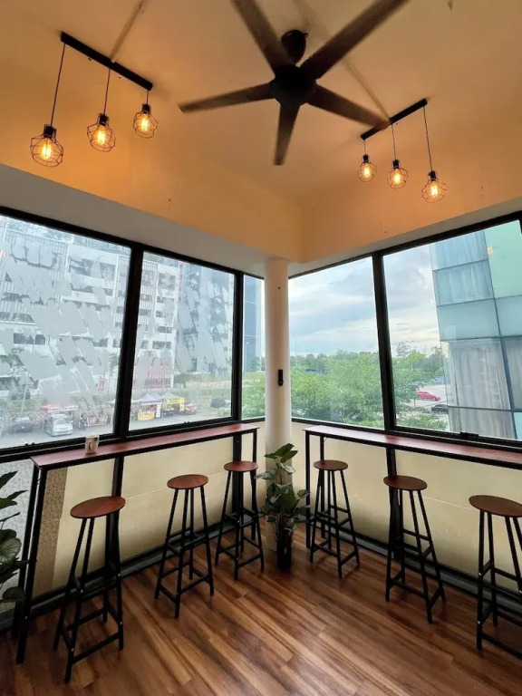 SASA Roomstay-Self Check In KLIA Transit