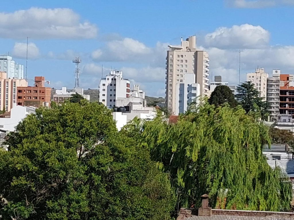 Dpto. luminoso, céntrico, nuevo: LA SERENA
