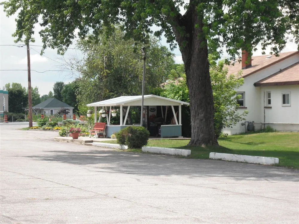 Bluewater Motel