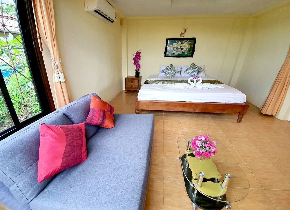 Phuket Lilla House