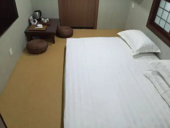 Dandong Yading Hotel