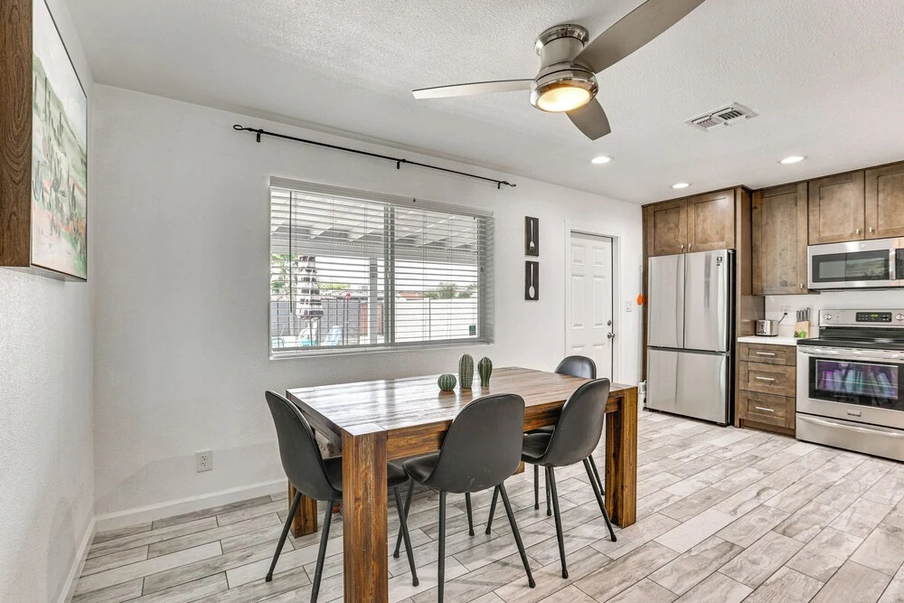 Modern Phoenix Home W/ Pool - 13 Mi To Downtown!
