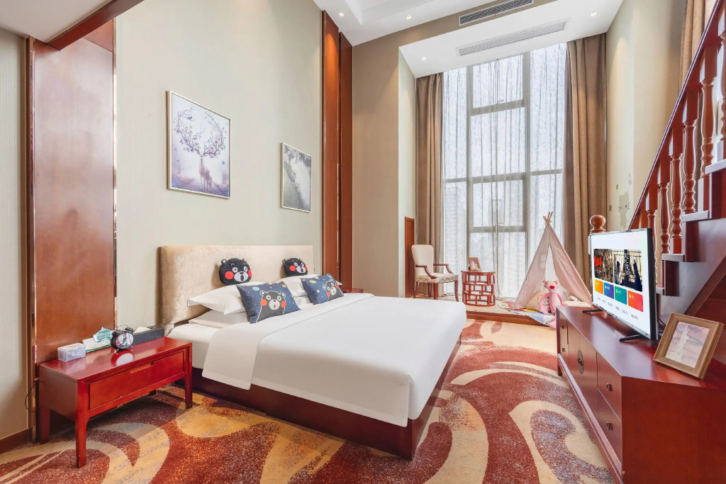 Arcadia Rong Yi Warmth Hotel