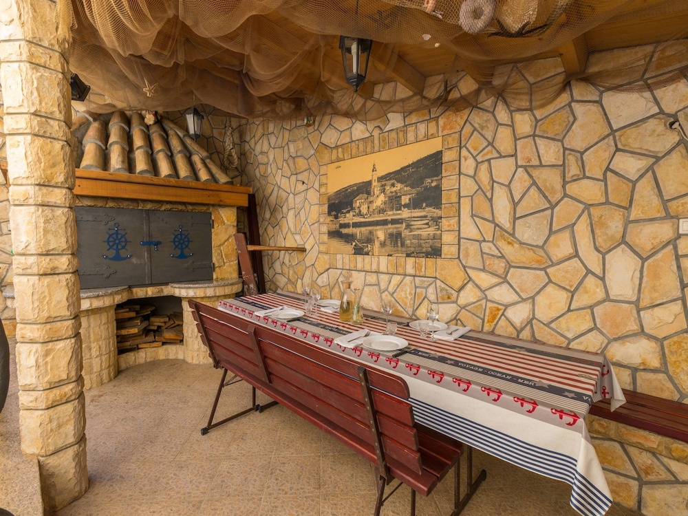 Apartment NEVELINA