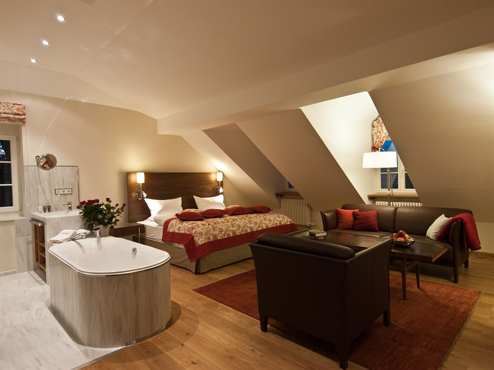 Pałac Pakoszów Schlosshotel Wernersdorf