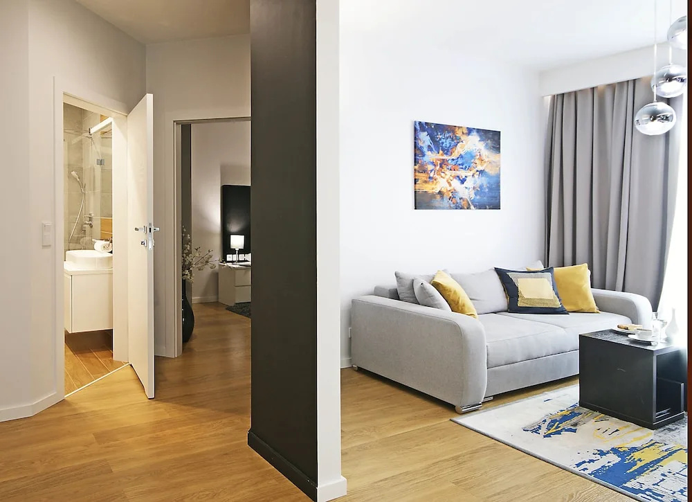 IRS ROYAL APARTMENTS Apartamenty IRS Neptun Park
