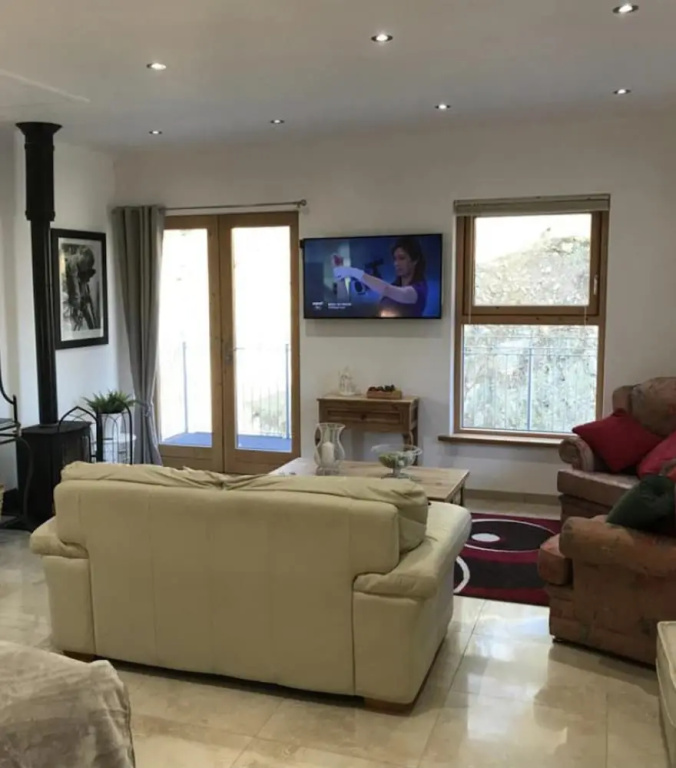 Luxurious Studio Apartment in Fahan, Co Donegal