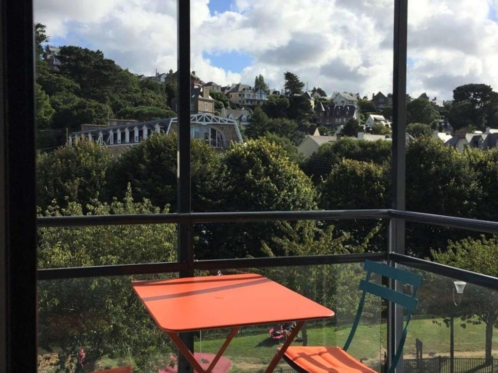 Appartement Perros-Guirec, 2 pièces, 4 personnes - FR-1-368-260