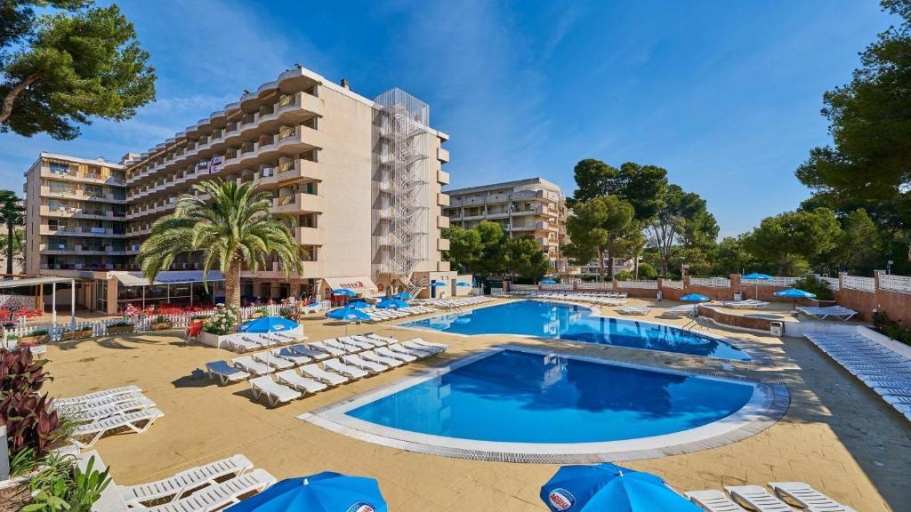 A ESTRENAR PRECIOSOS APARTAMENTOS APARTHOTEL INTER2, NEW APARTMENTS lN APARTHOTEL 12 months open! self check in! RESERVA Garaje!