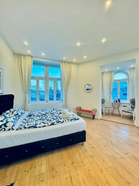 Comfortable 3BR Stay Kaufpark Area