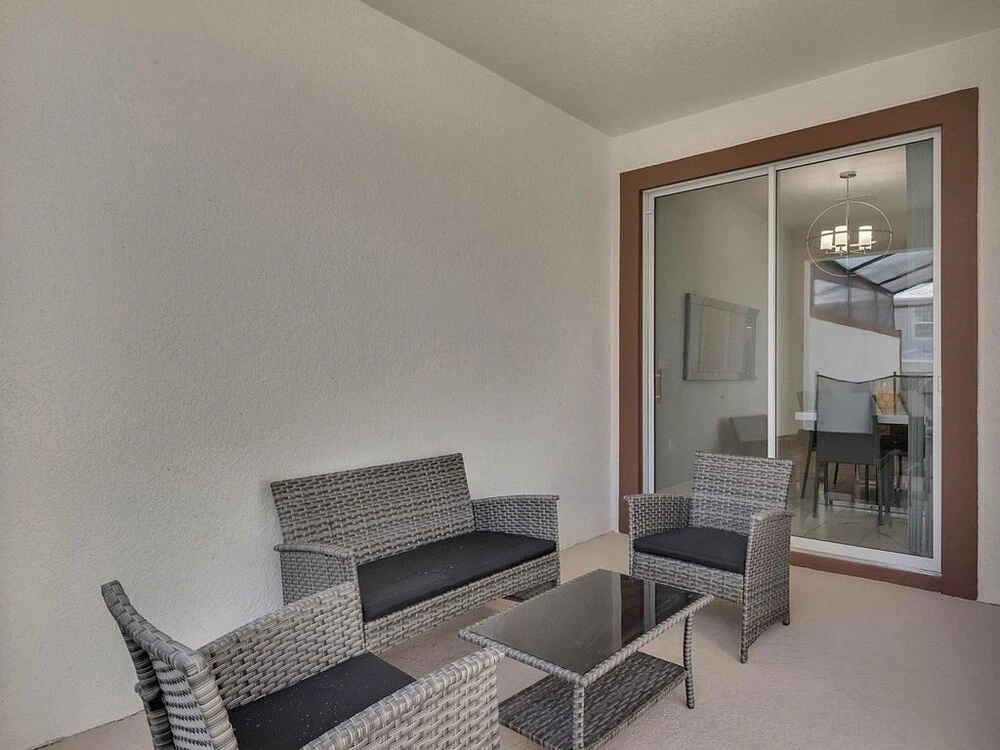 Marvelous 4 Bedroom w/ Screened Pool Close to Disney 1569