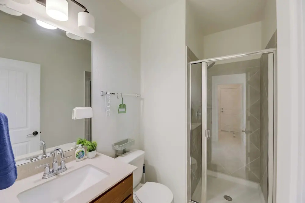 Manor Vacation Rental w/ Yard: 17 Mi to Austin!