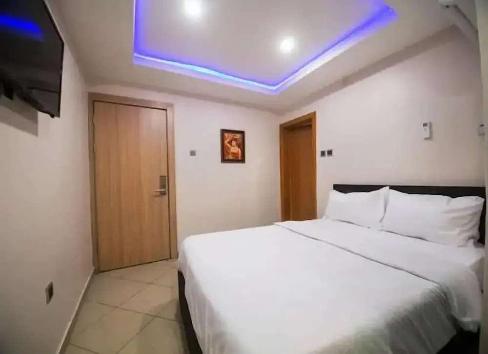Waje Hotel