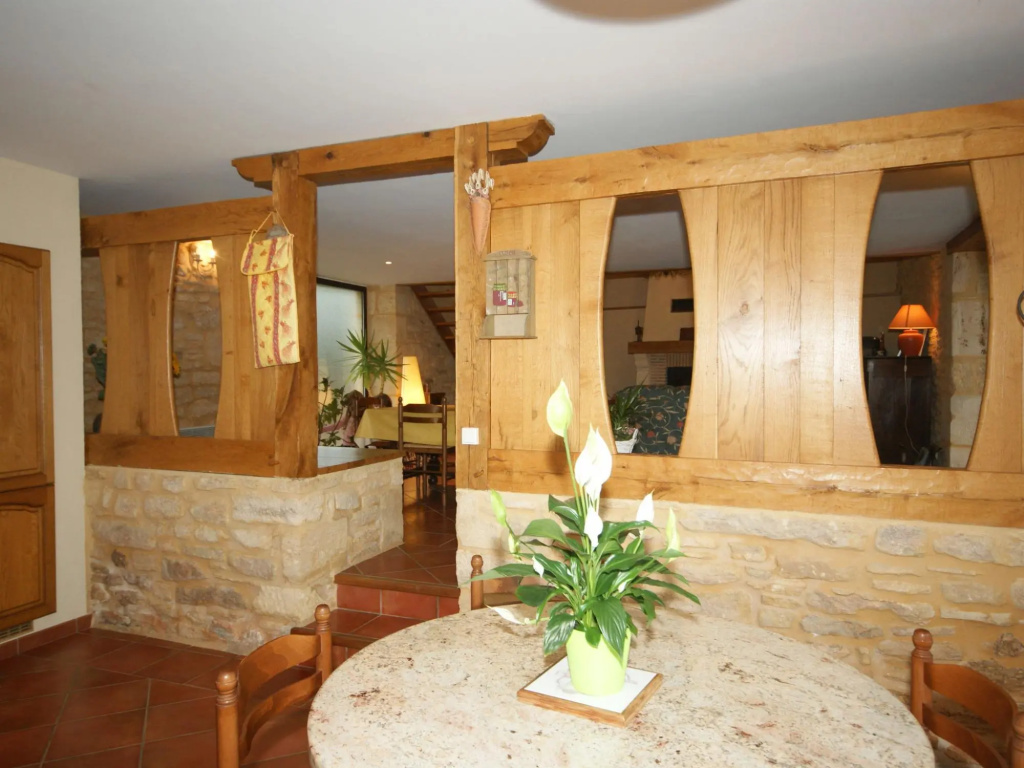 Spacious Holiday Home in Besse With Swimming Pool