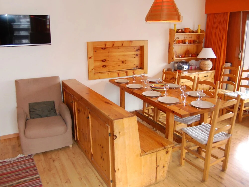 Apartment Bel Alp D3 by Interhome