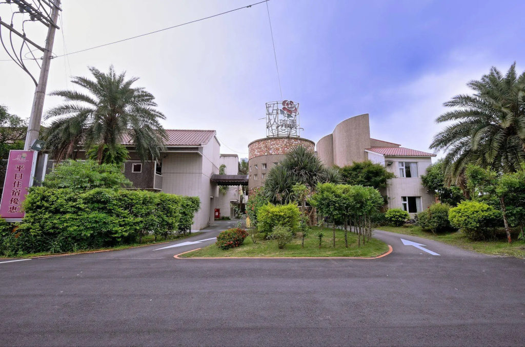 Wogo Hotel