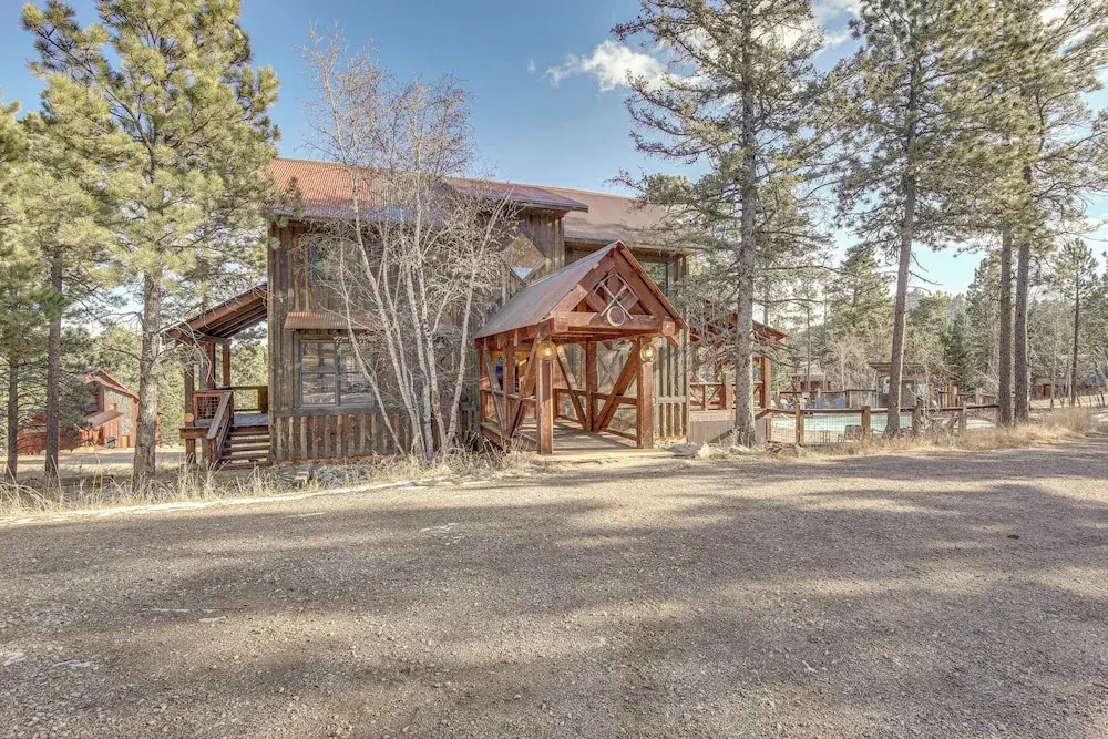 Lead Home w/ Pool Access: 3 Mi to Terry Peak Mtn!