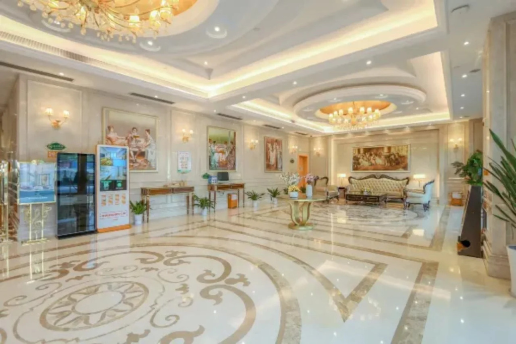 Vienna International Hotel (Zongguan Subway Station Hanxi Store
