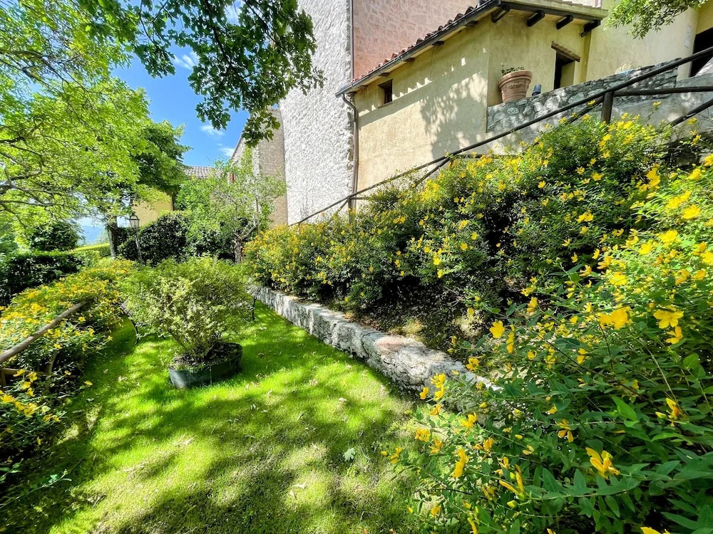 Spoleto Splash : Casetta/slps 4/5 Wifi/dishwasher - Beautiful Private Garden