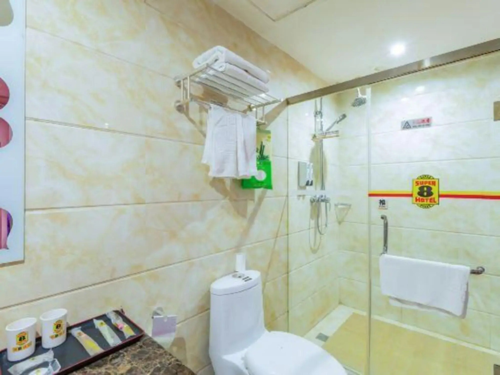 Huayi Hotel(Shijiazhuang Huai'an East Road)