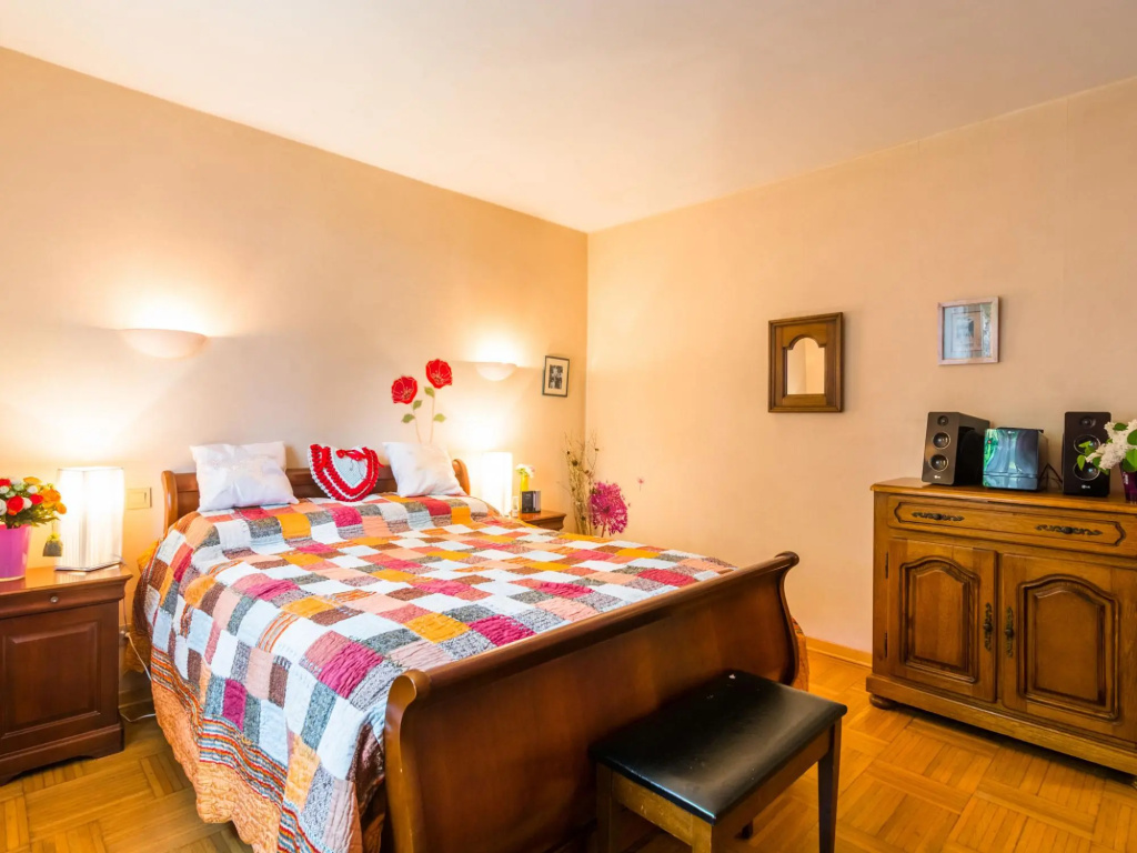 Comfy Holiday Home In Espère With Private Pool