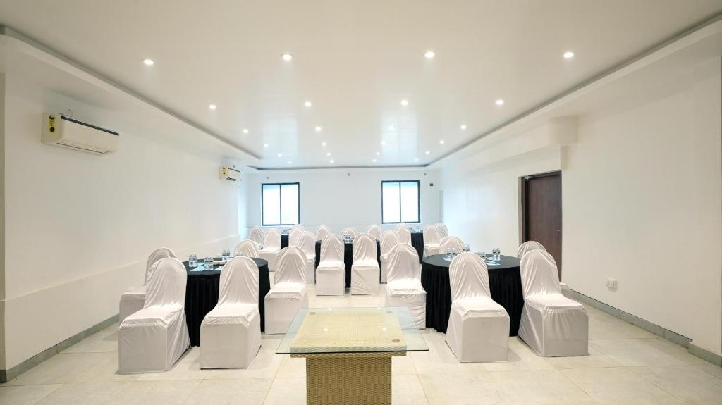 Le Papillon By Bay Hotels