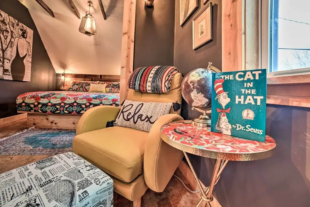 Steps to Waterfront & Dtwn: Sturgeon Bay Escape!