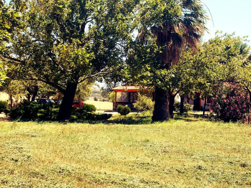 Fragkos Doukas Rooms