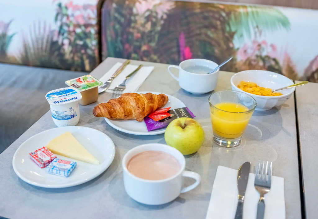 B&B HOTEL Annecy Cran-Gevrier