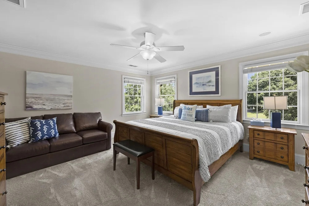 Make a Big Splash in 7BR Lake Norman Home!