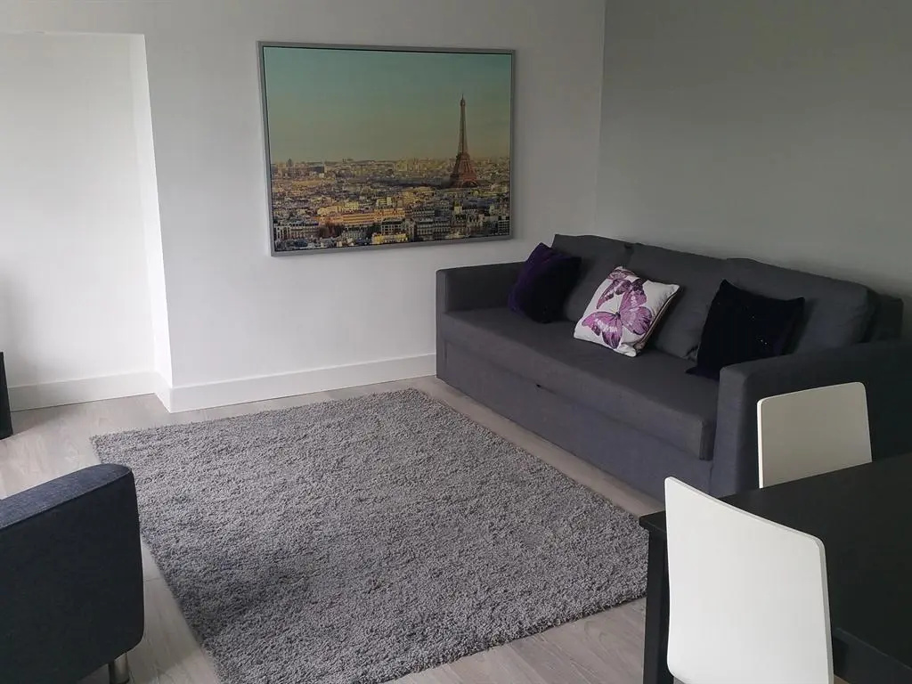 Coast & City Apartments
