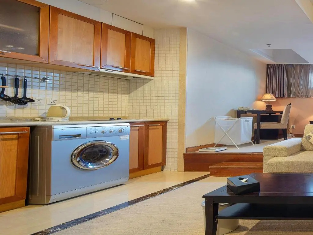 Dalian Asia Pacific Service Apartment (Former Somerset Harbour Court Dalian)