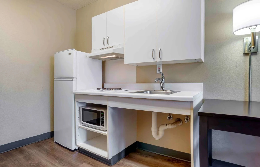 Studio 6 Extended Stay Huntsville, AL - US Space & Rocket Center