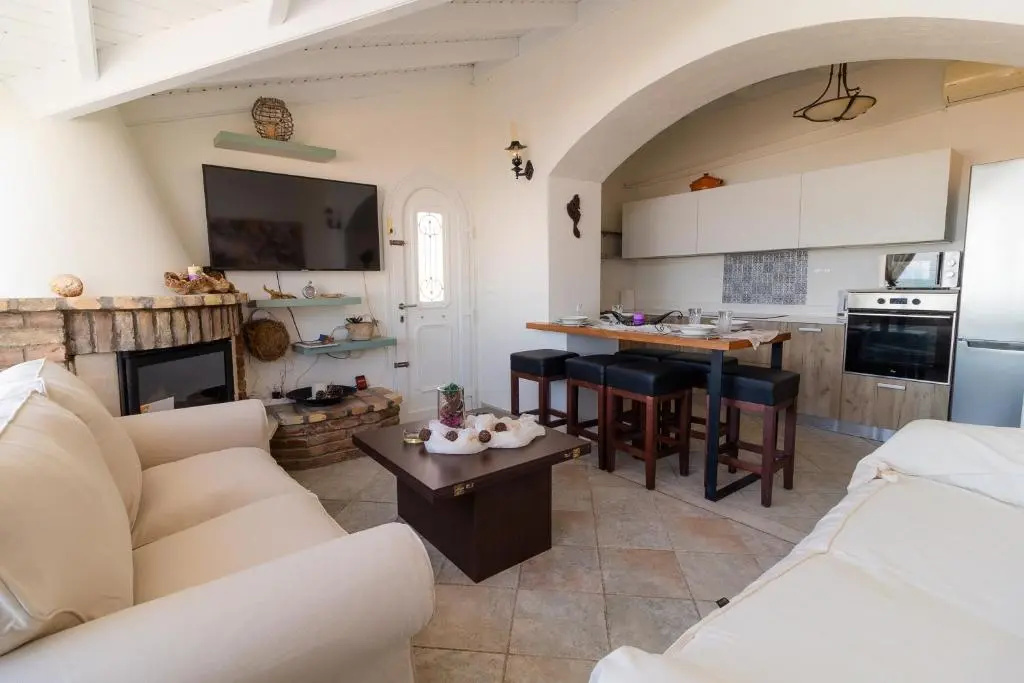 Beach Villa Athanasia - villa with private pool on the beach by PosarelliVillas