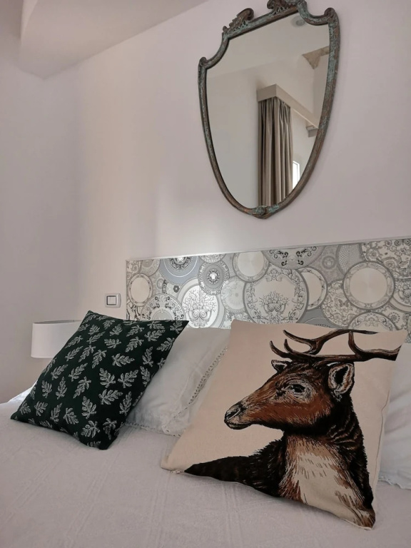 Eccelsoleccese Boutique B&B - steps from the Historic Center