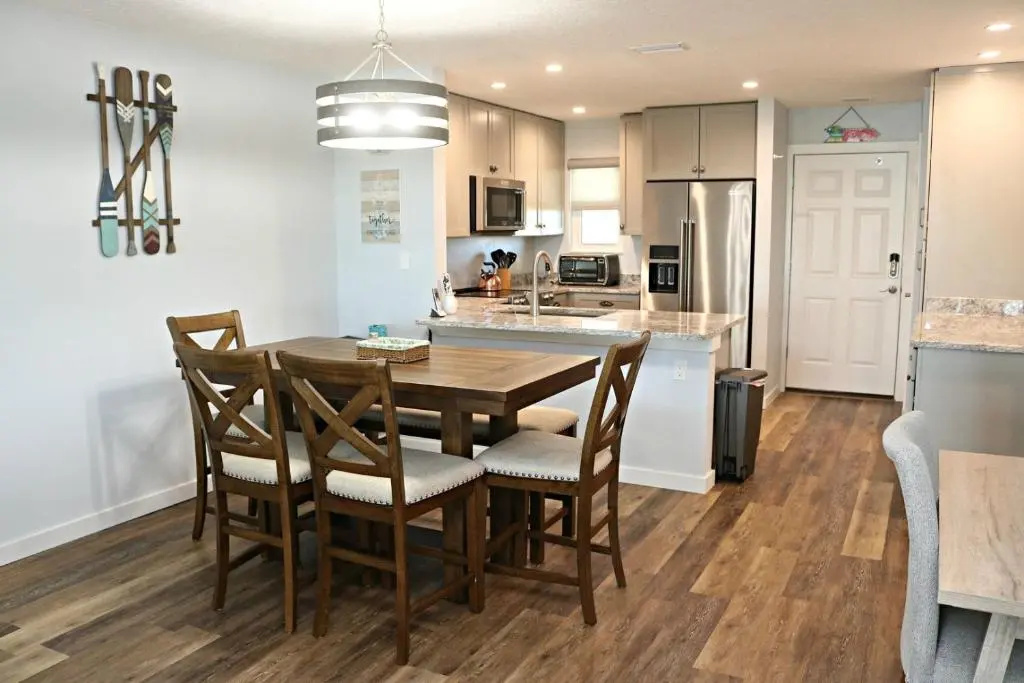 Island South 35
