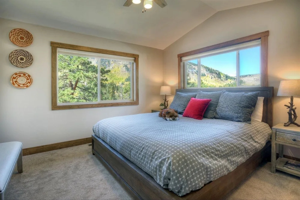 Castle Rock Retreat