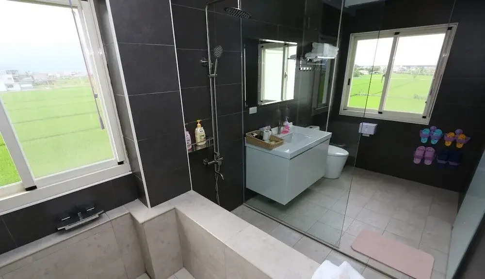 Wunan Zoo Family Homestay Hall 1