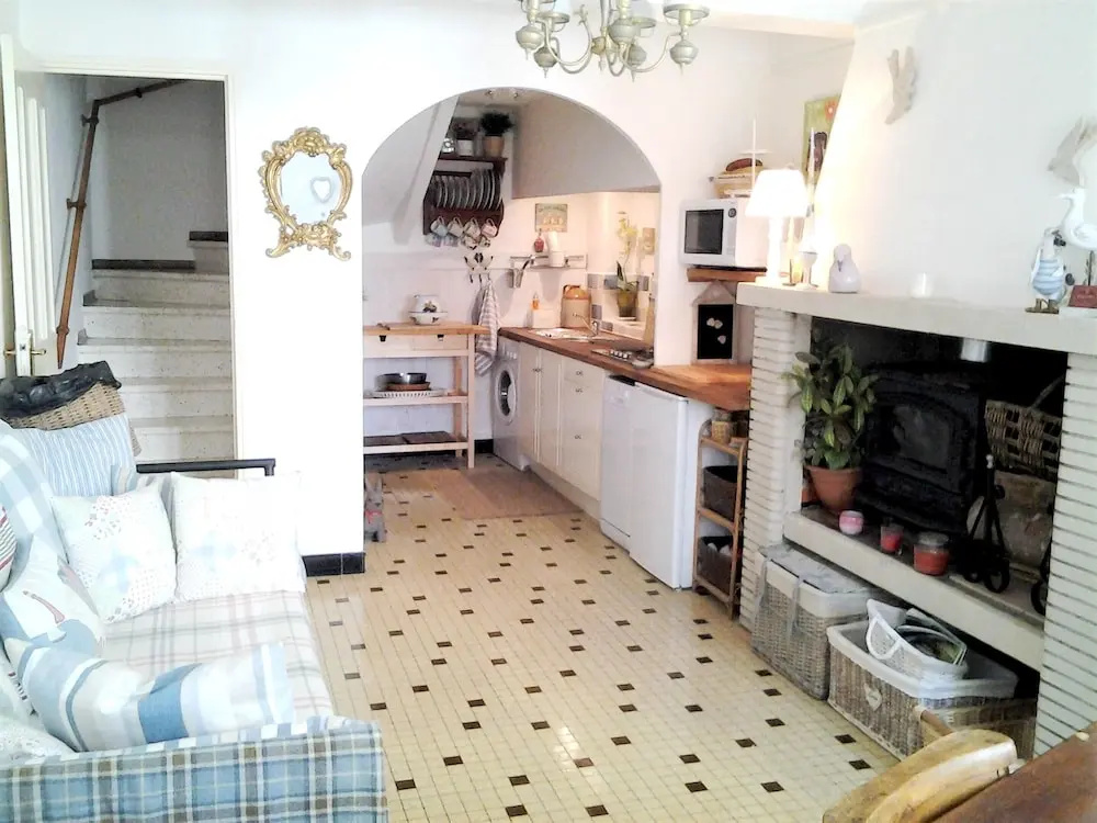House With 2 Bedrooms in Pouzols-minervois, With Furnished Terrace and