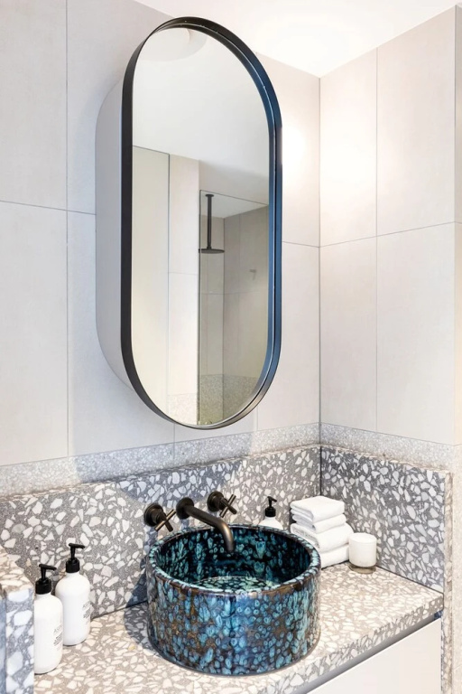 The 249 Apartments by Urban Rest