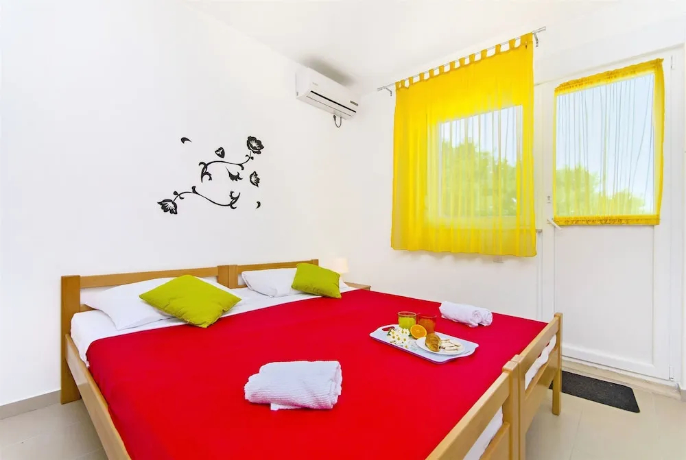 Apartments Pava