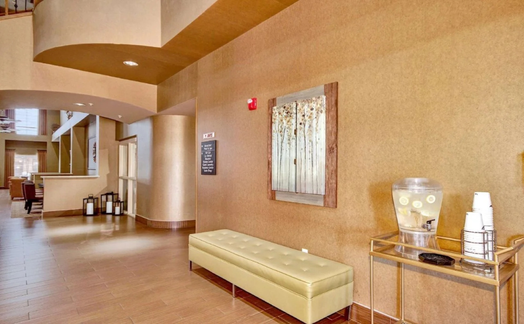 Hampton Inn & Suites Phoenix-Goodyear