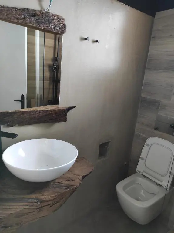 180 mountain lodge