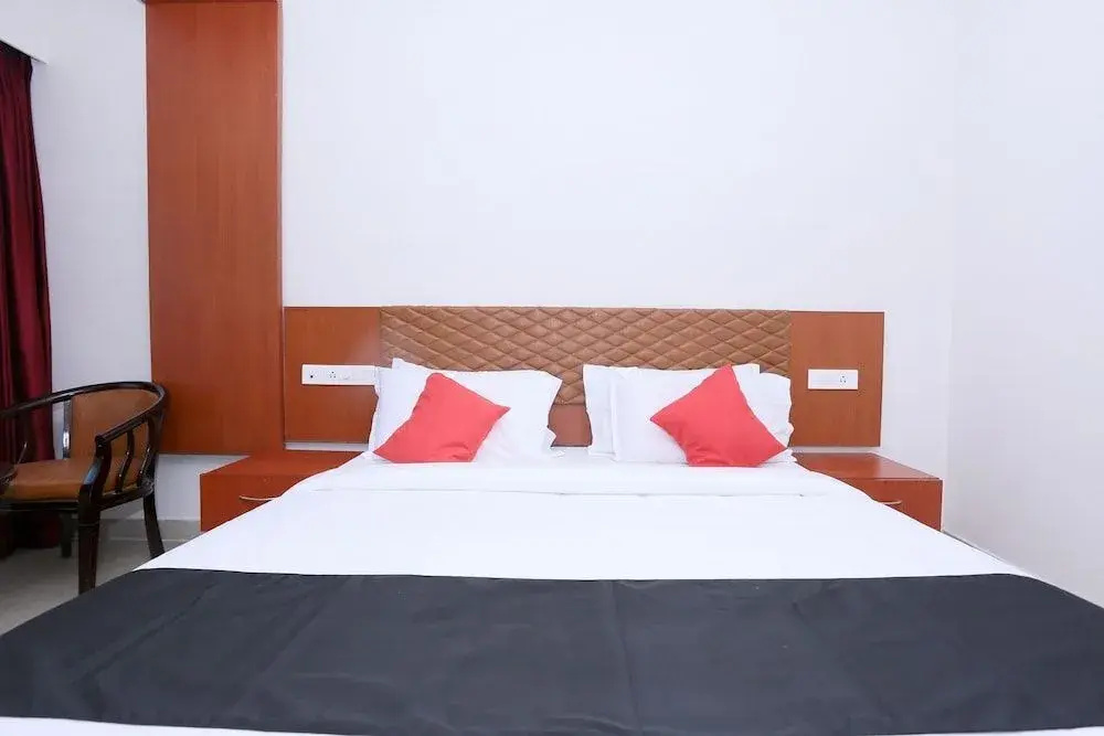 The South Gate by OYO Rooms