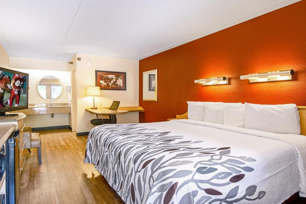 Red Roof Inn Boston - Southborough/Worcester