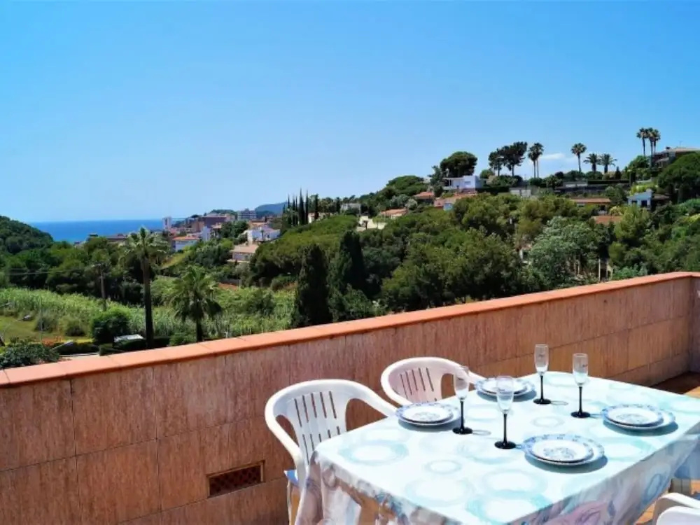 House - 2 Bedrooms with Pool, WiFi and Sea views - 107929