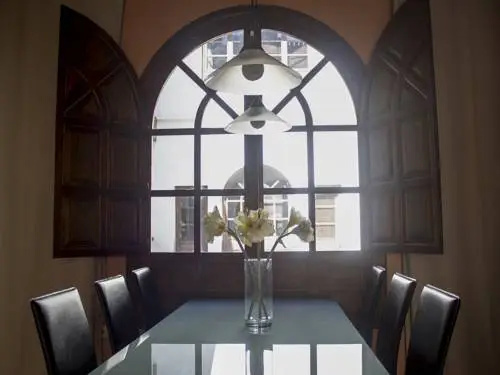 Granada Suites